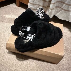 UGG FLUFF YEA SLIDES